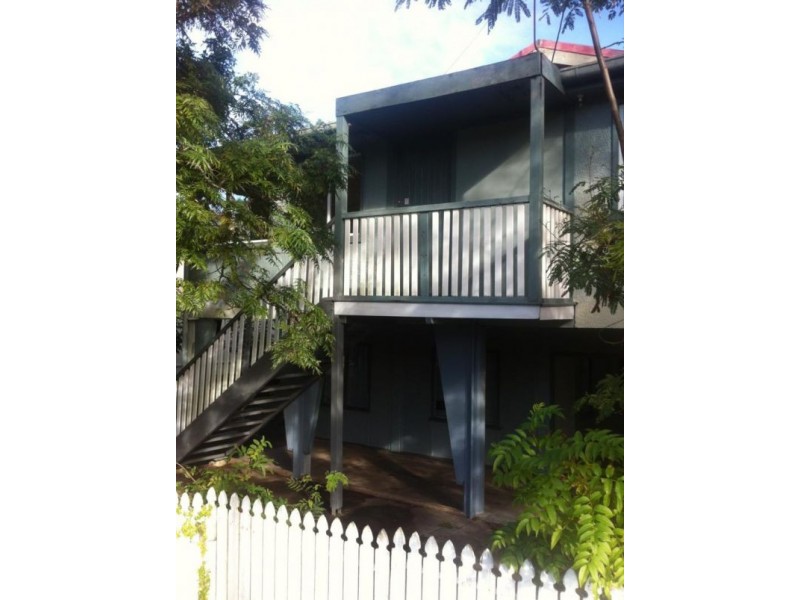 1/33 Cowen St, Margate QLD 4019