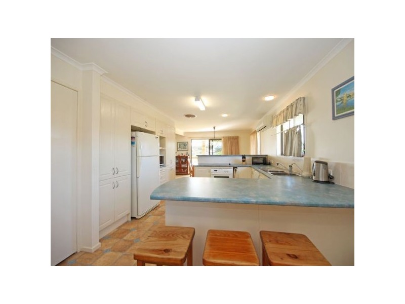 67 Sunnyside Road, Newport QLD 4020