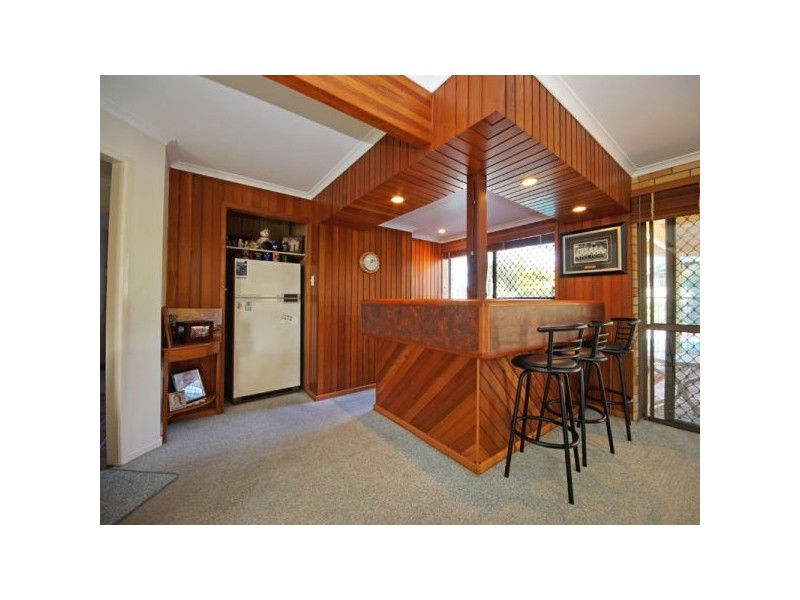 67 Sunnyside Road, Newport QLD 4020
