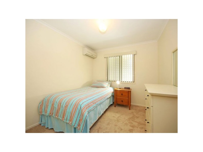 67 Sunnyside Road, Newport QLD 4020