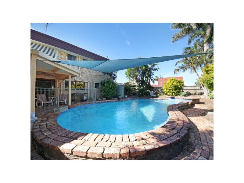 67 Sunnyside Road, Newport QLD 4020