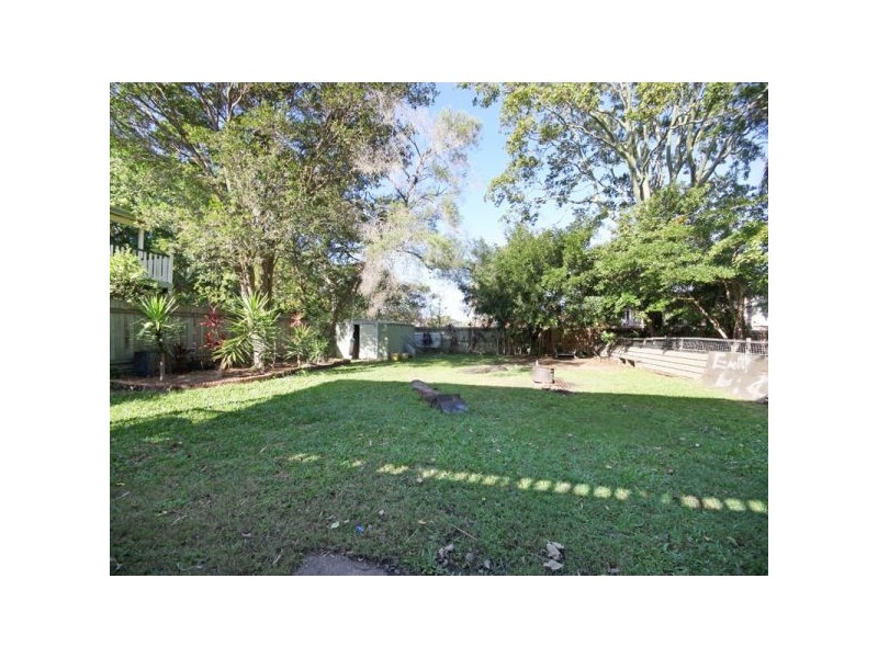 57 Deans Street East, Margate QLD 4019