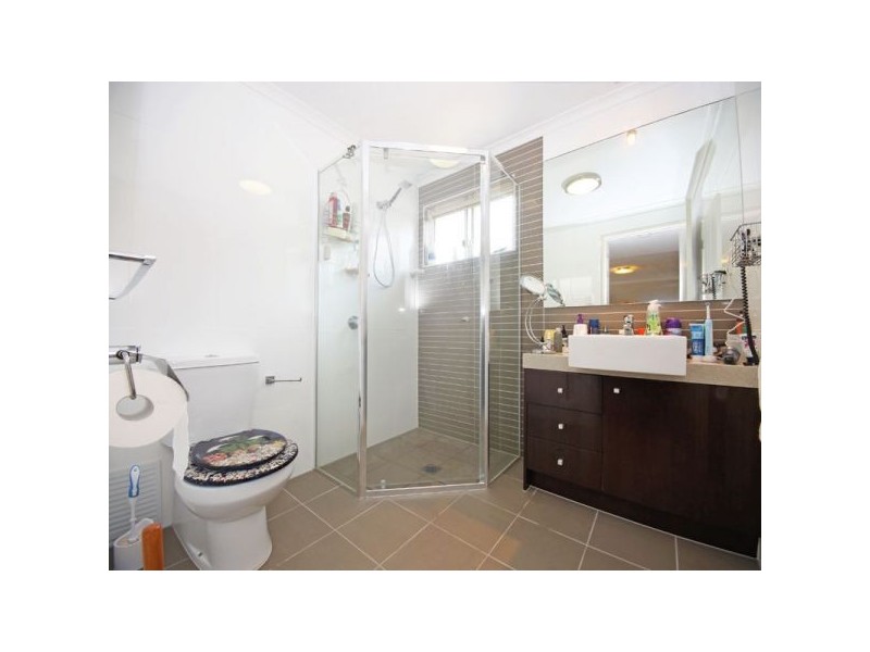 17/1-3 Sydney Street, Redcliffe QLD 4020