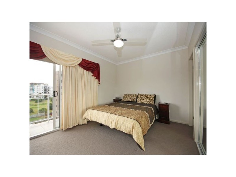 17/1-3 Sydney Street, Redcliffe QLD 4020