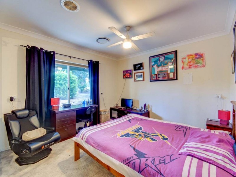 11 Byrnes Rd N, Joyner QLD 4500