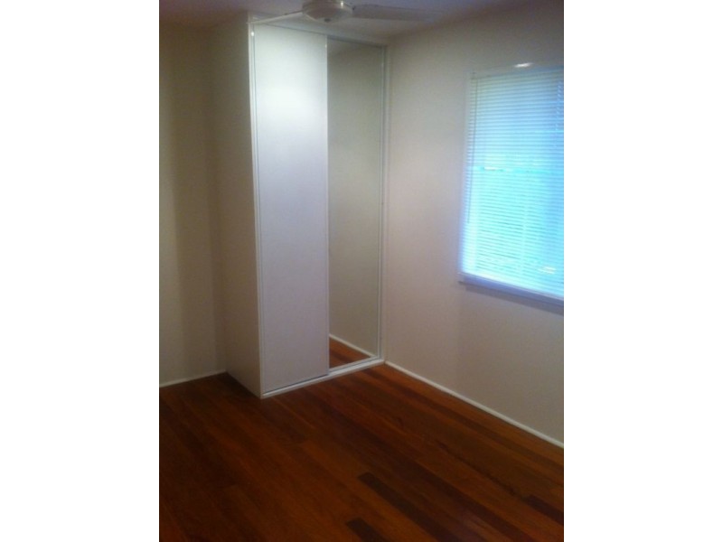 124 Mein St, Scarborough QLD 4020