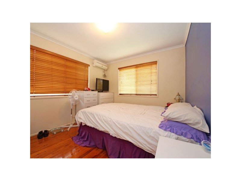 45 Gertrude Street, Redcliffe QLD 4020