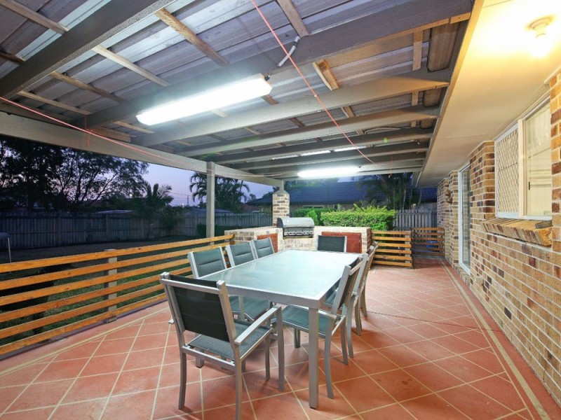 8 Tamara Place, Deception Bay QLD 4508