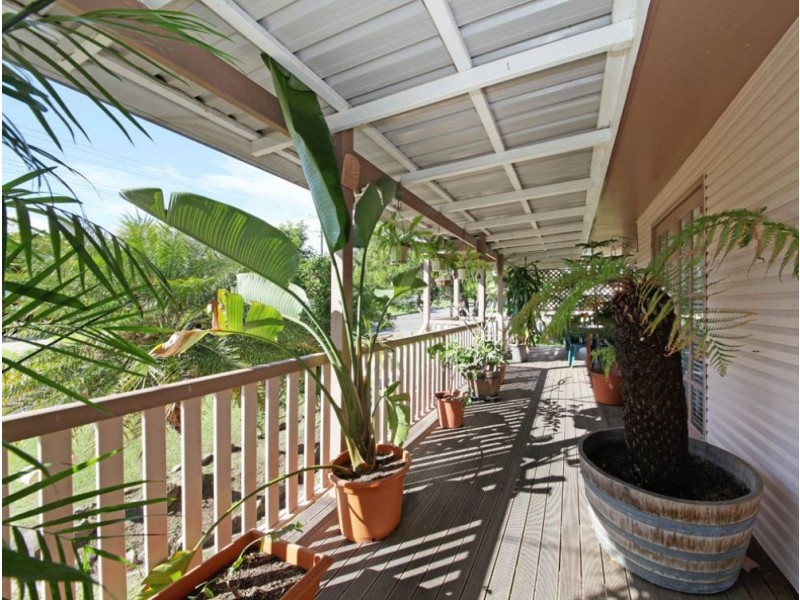 12 Alice Street, Clontarf QLD 4019