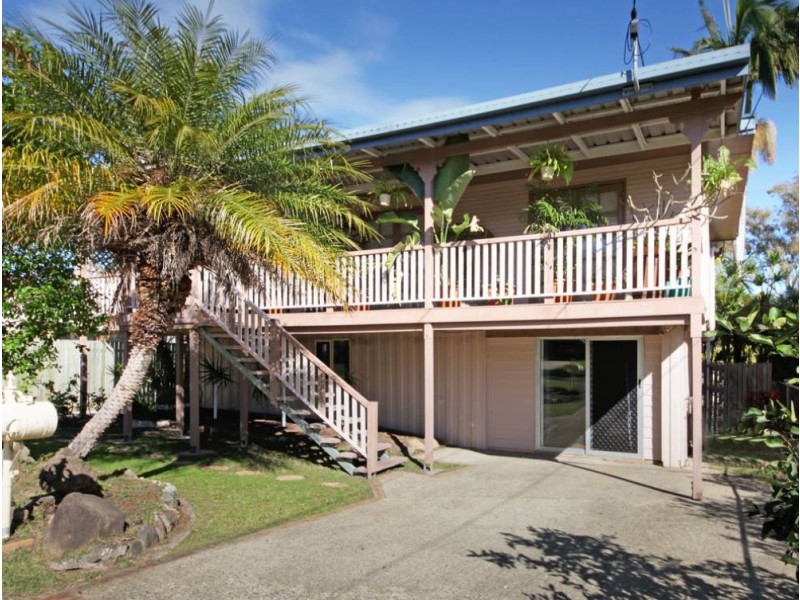 12 Alice Street, Clontarf QLD 4019