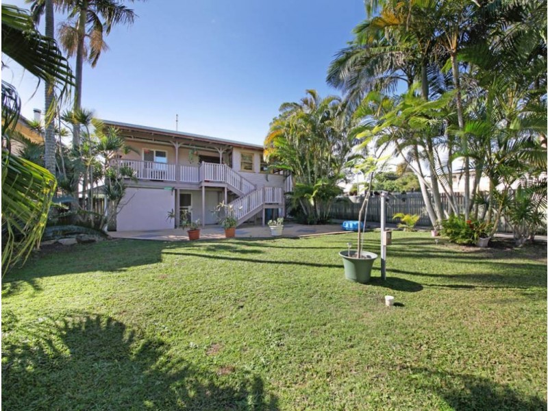 12 Alice Street, Clontarf QLD 4019