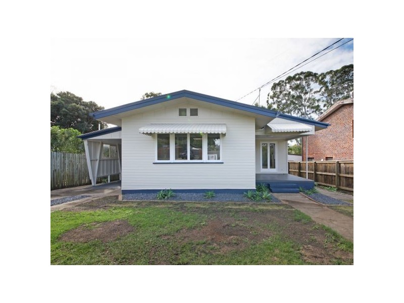 17 Beck Street, Clontarf QLD 4019