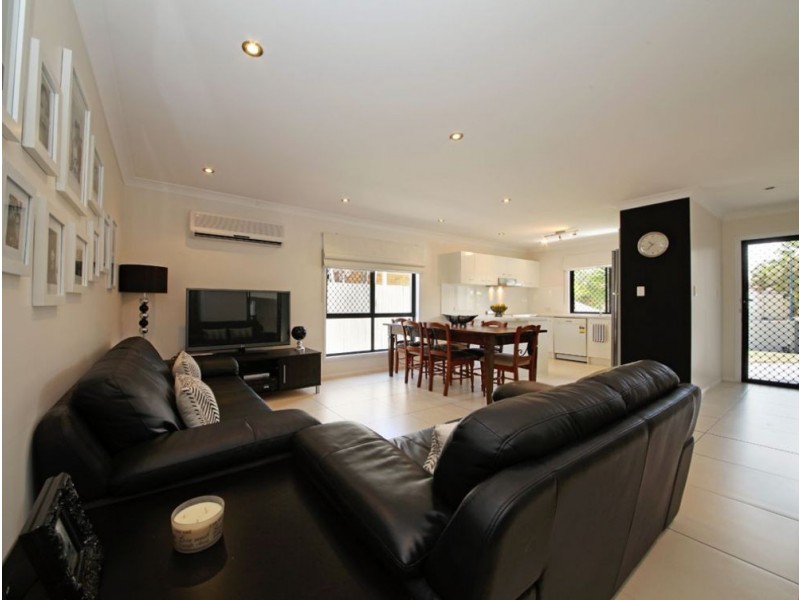 13 Greene Street, Rothwell QLD 4022