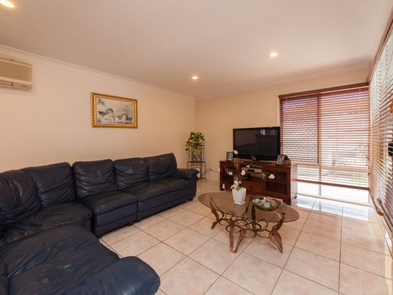2 Cooktown Court, Deception Bay QLD 4508