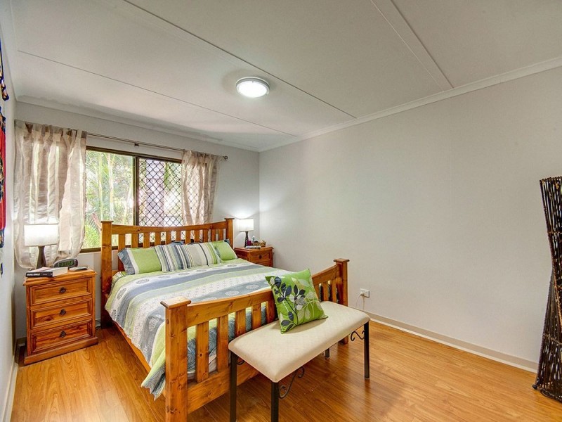 17 Palall Crescent, Ferny Hills QLD 4055