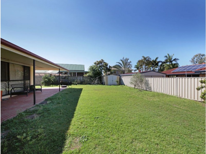 6 Mcarthur Court, Rothwell QLD 4022