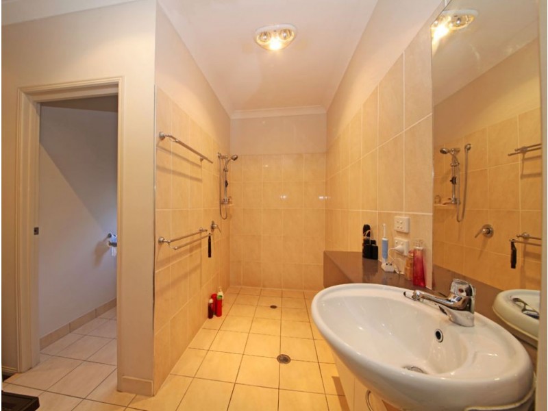 21 Saltwater Drive, Rothwell QLD 4022