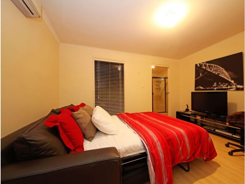 66 Fleet Drive, Kippa-ring QLD 4021