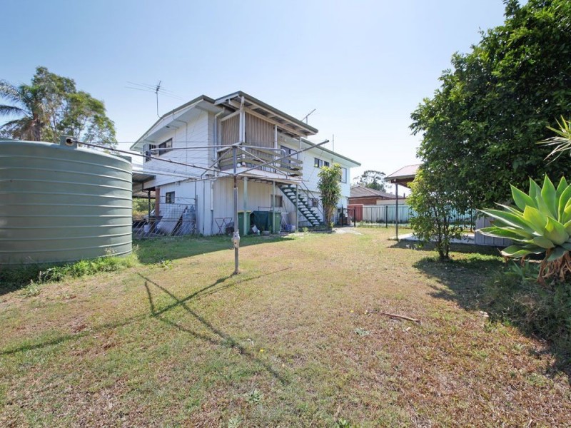 4 Welsby Street, Rothwell QLD 4022