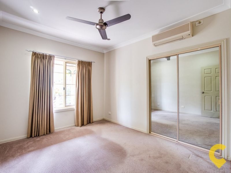 30 Oakmont Street, Rothwell QLD 4022