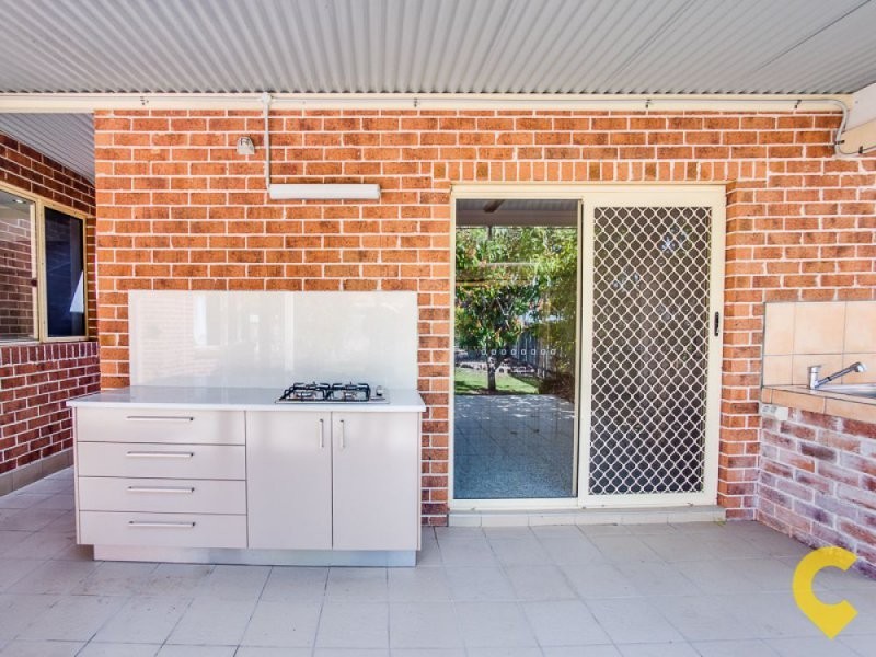 30 Oakmont Street, Rothwell QLD 4022