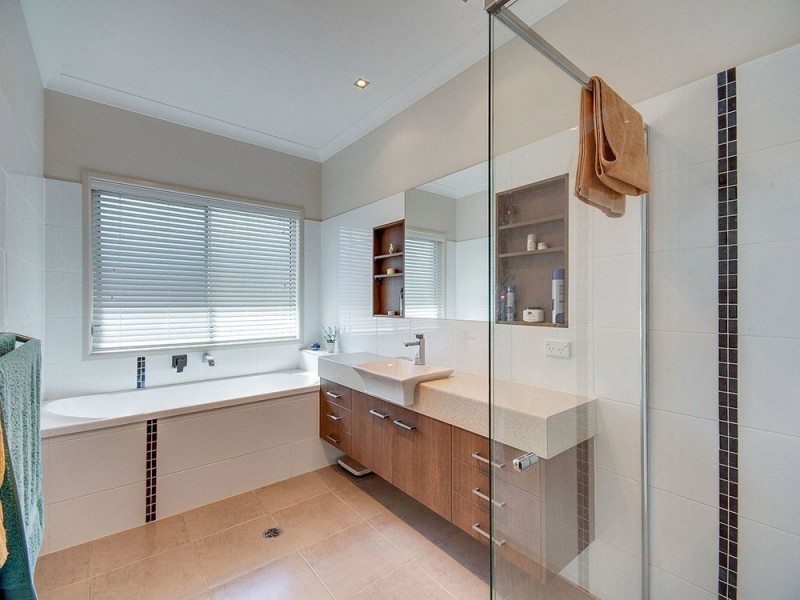 16 Bentley Court, Joyner QLD 4500