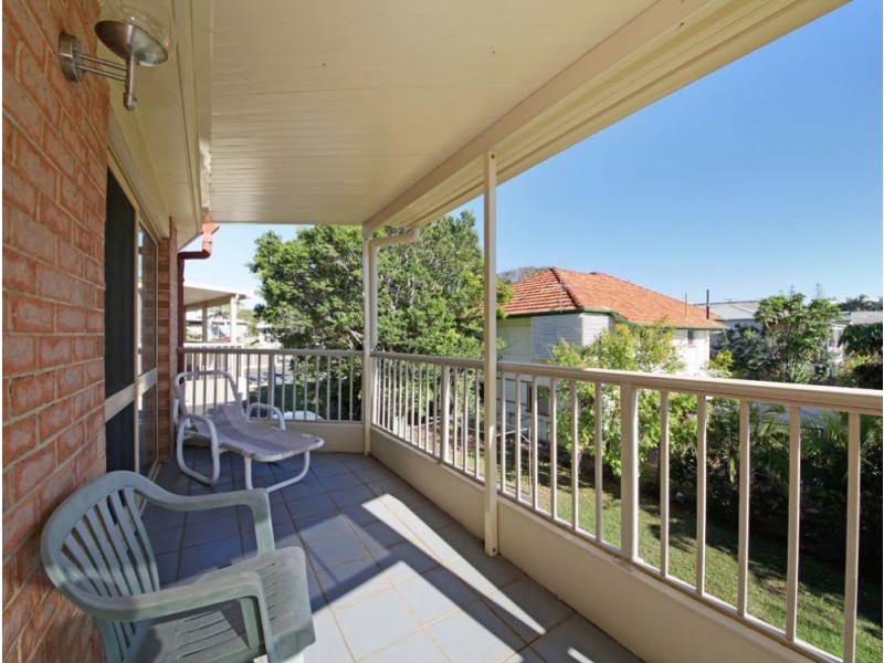 4/162 Prince Edward Pde, Scarborough QLD 4020