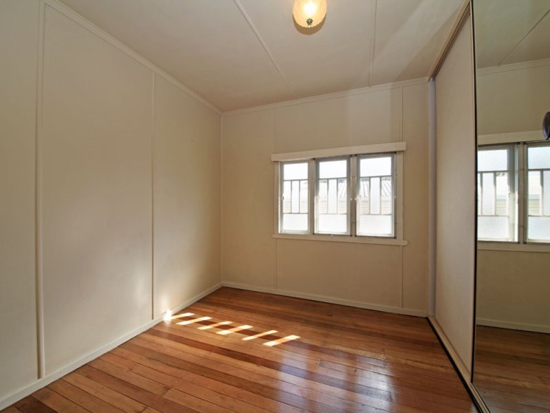 40 Dunbar Street, Margate QLD 4019