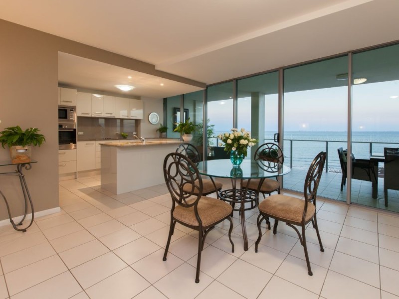 203/6-12 Oxley Avenue, Woody Point QLD 4019