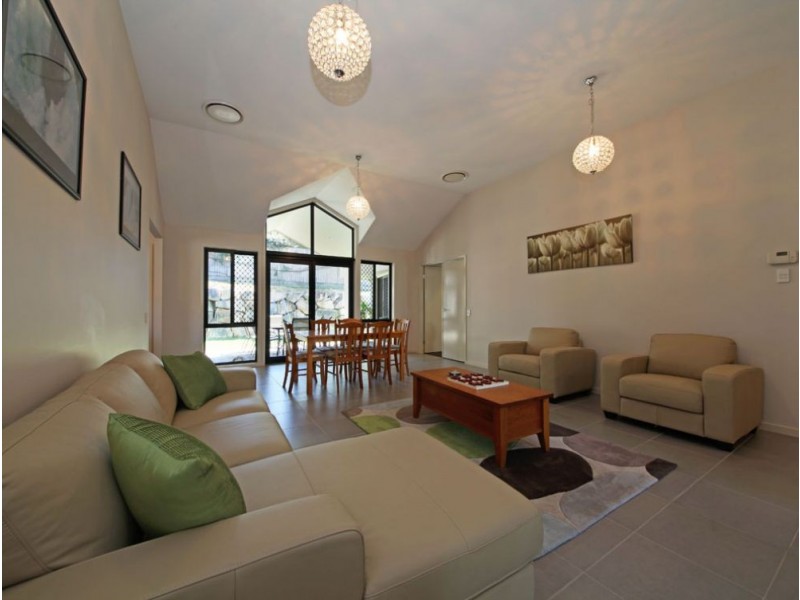 16 Tattler St, Mango Hill QLD 4509
