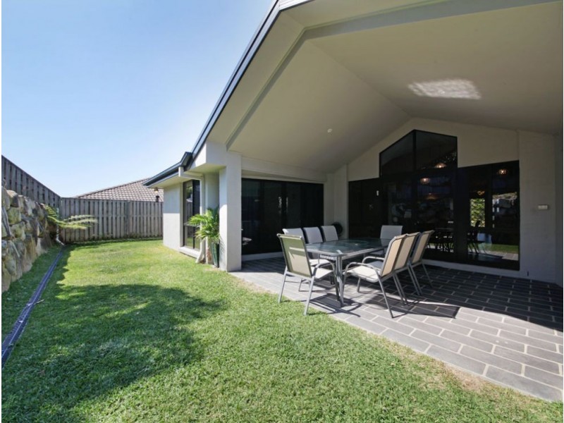 16 Tattler St, Mango Hill QLD 4509