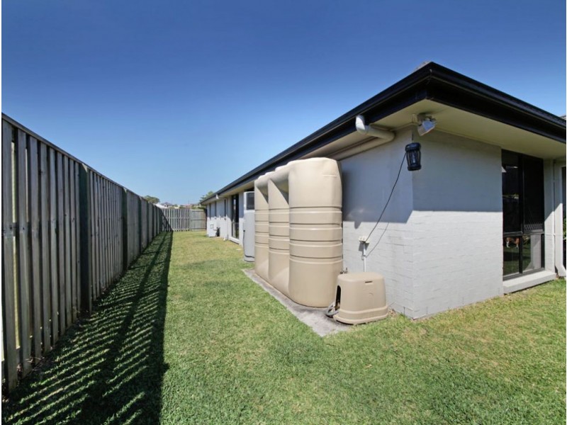 16 Tattler St, Mango Hill QLD 4509