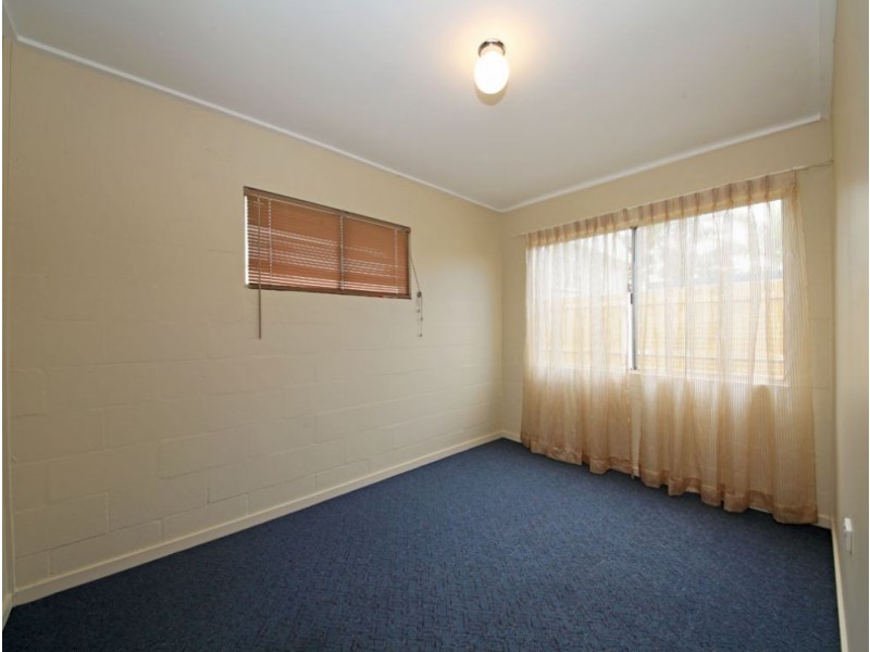 2/55 Hill Pde, Clontarf QLD 4019