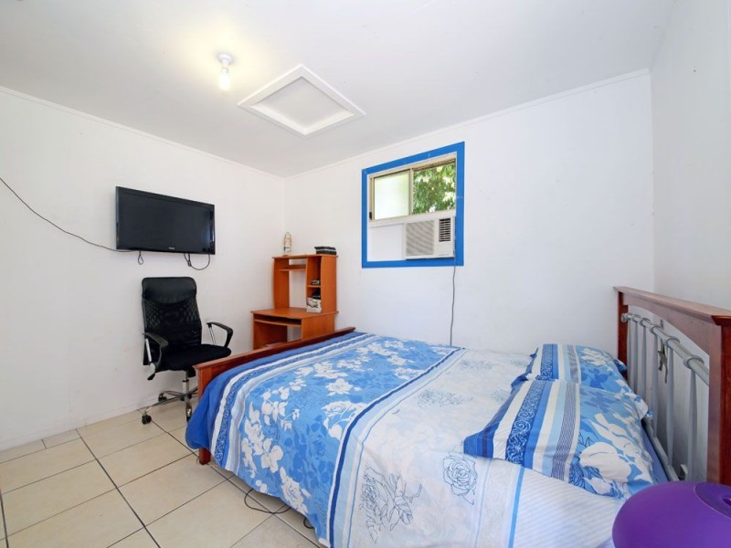 3 Cathie Street, Clontarf QLD 4019