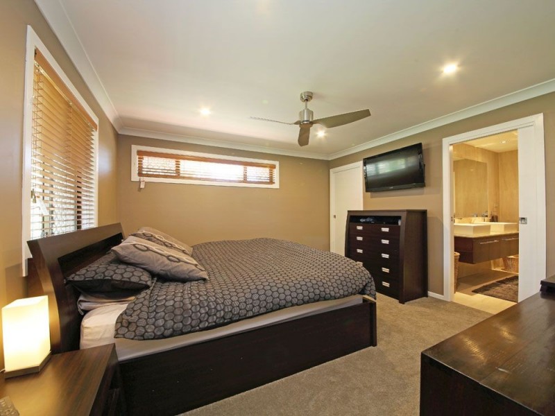 2 Alison Court, Kippa-ring QLD 4021