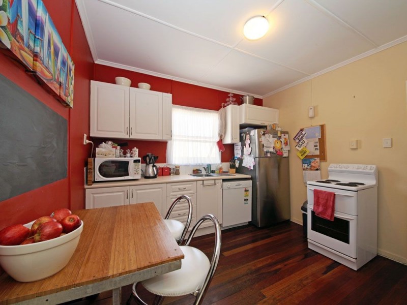 20 Sorrento Street, Margate QLD 4019