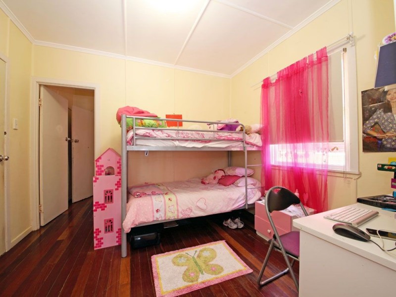 20 Sorrento Street, Margate QLD 4019