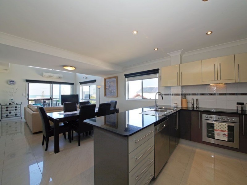 5/13 Tramore Street, Margate QLD 4019