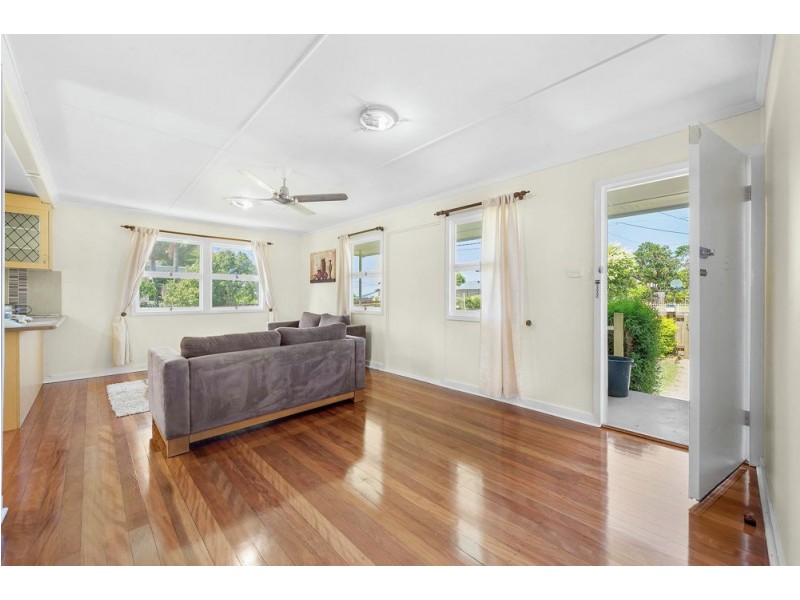 11 Mandin Street, Kippa-ring QLD 4021