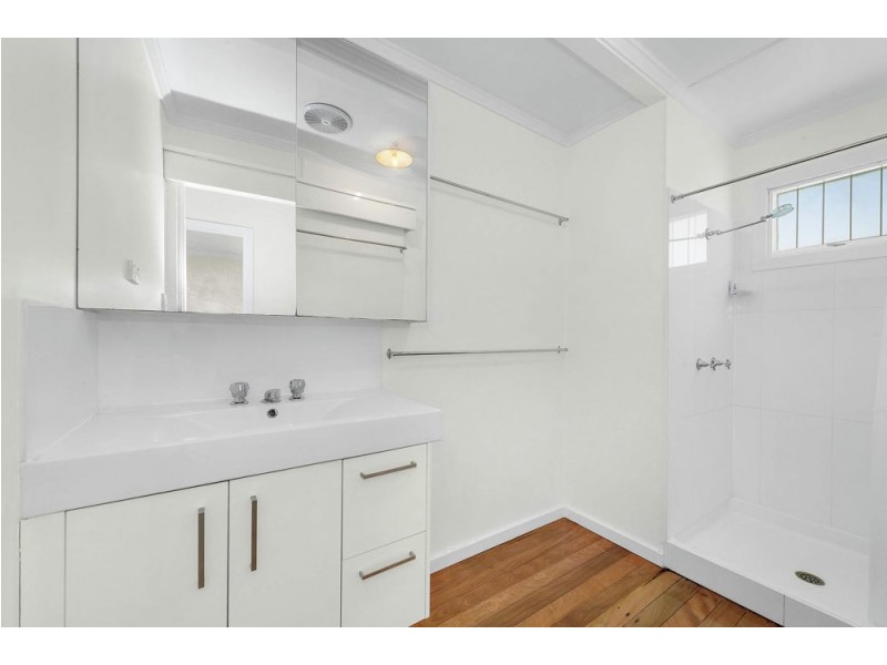 11 Mandin Street, Kippa-ring QLD 4021