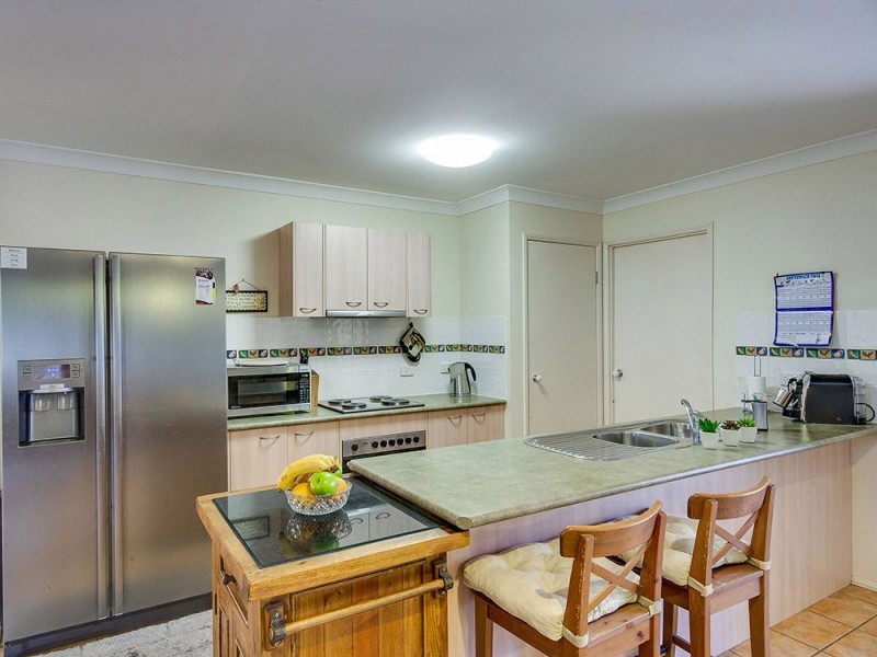 15 Flintwood Street, Warner QLD 4500