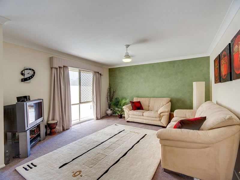 15 Flintwood Street, Warner QLD 4500