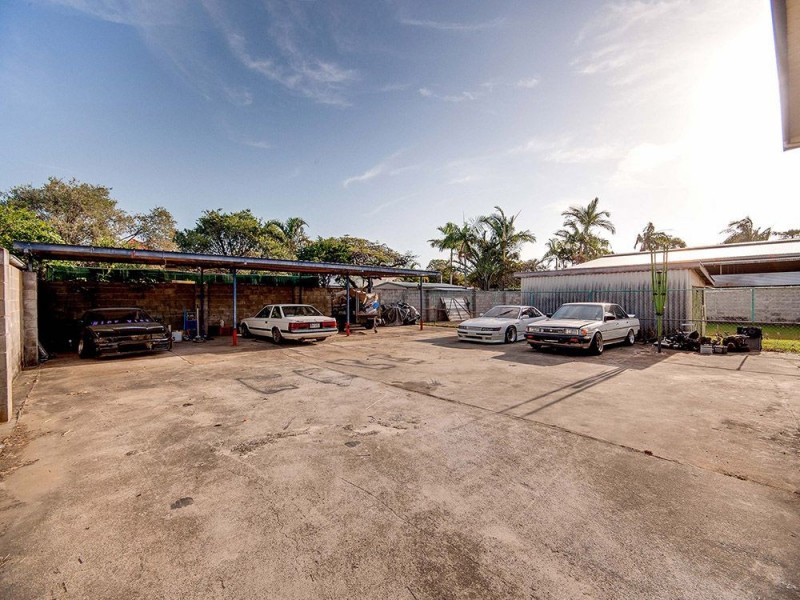 15 Crescent Way, Hendra QLD 4011