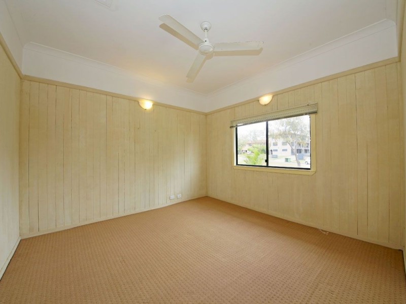 24 John St, Redcliffe QLD 4020