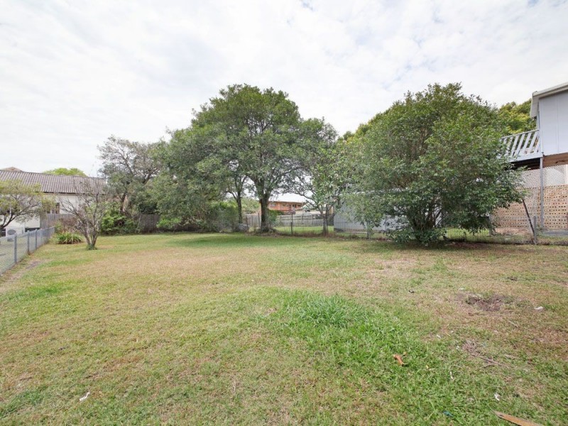 24 John St, Redcliffe QLD 4020