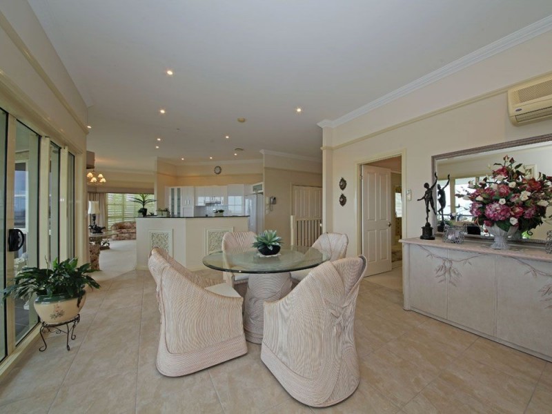 2/7a Bayview Terrace, Clontarf QLD 4019