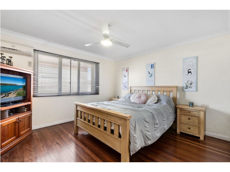26 Long Street, Clontarf QLD 4019
