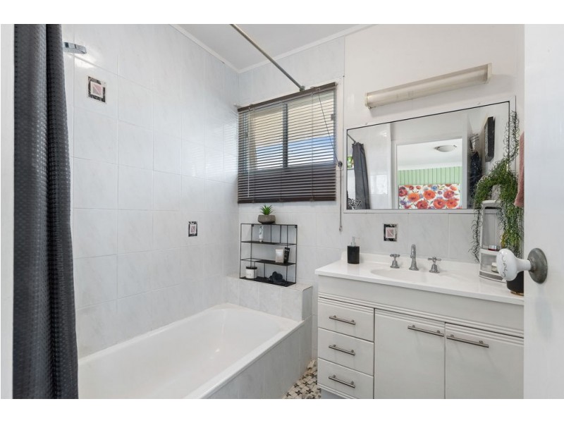 26 Long Street, Clontarf QLD 4019