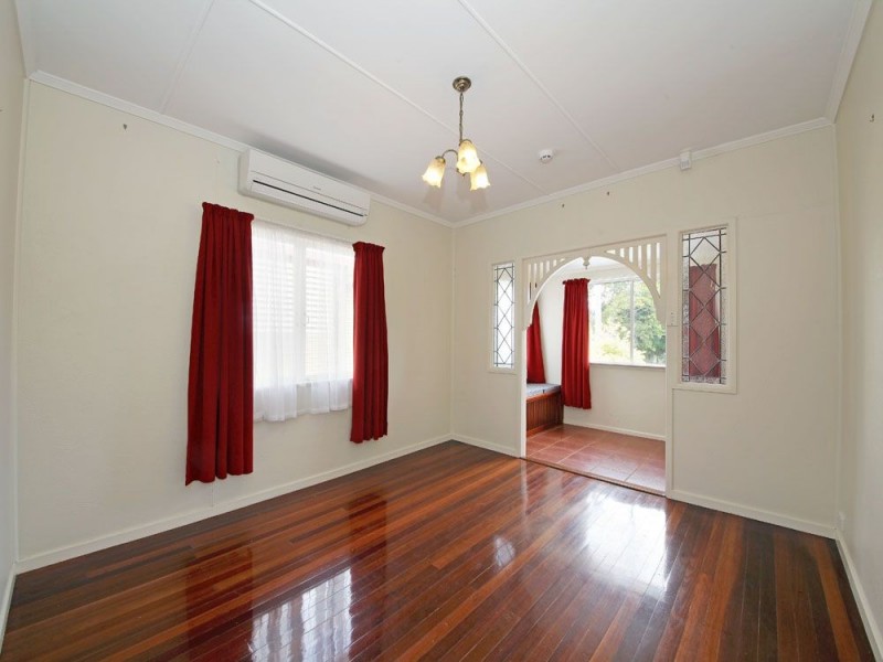 30 Ewan Street, Margate QLD 4019