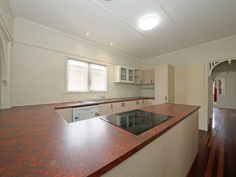 30 Ewan Street, Margate QLD 4019